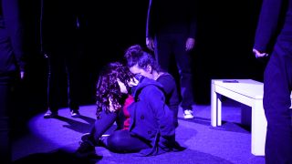 «Les Nuits d’Aurore», une pièce de théâtre qui touche la communauté scolaire 